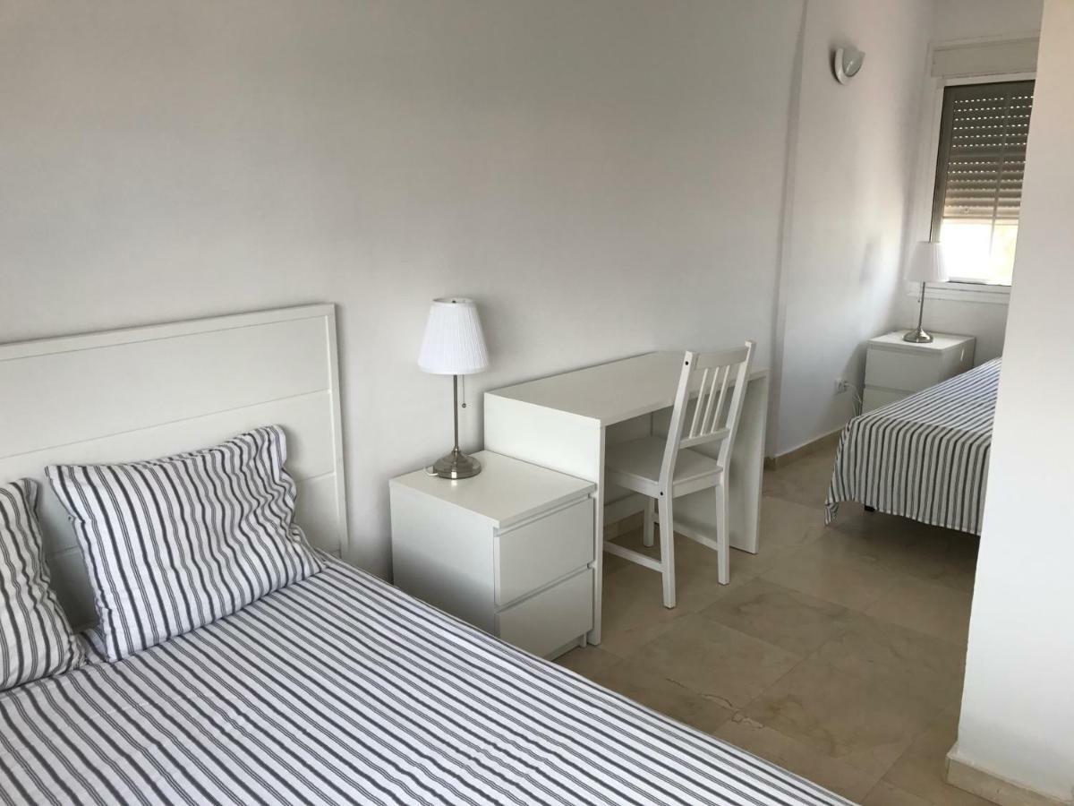 Adosado En Residencial Villa Sitio de Calahonda Екстериор снимка